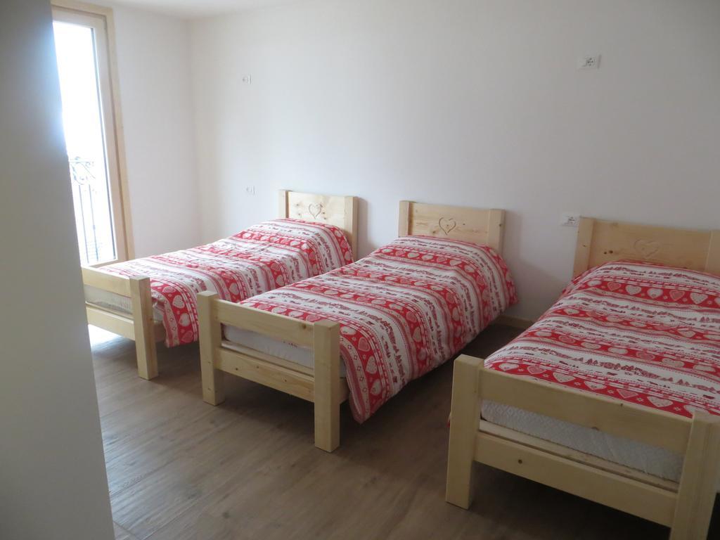 Olimpic Hostel Скилпарио Екстериор снимка