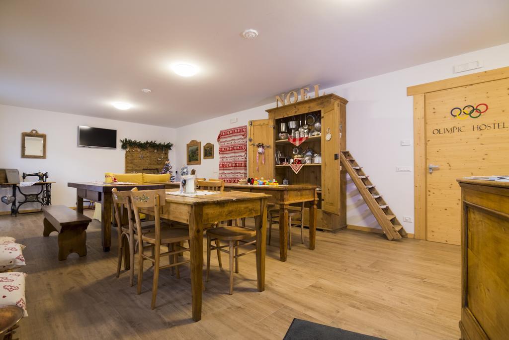 Olimpic Hostel Скилпарио Екстериор снимка